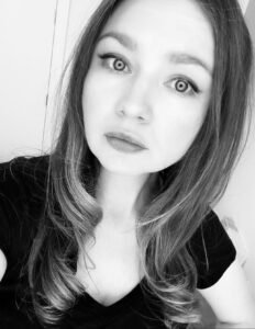 Anna Sorokin, conocida como Anna Delvey, fotografiada en 2022