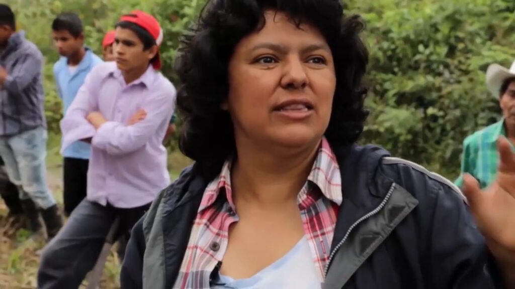 Berta Cáceres, activista hondureña por los derechos de los pueblos indígenas